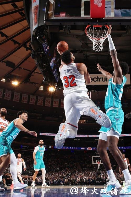 唐斯27+16尼克斯送黄蜂7连败 雷霆大胜猛龙 唐斯27+16尼克斯送黄蜂7连败 雷霆大胜猛龙