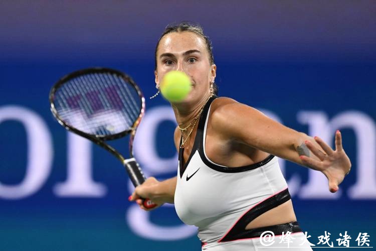 WTA年终总决赛:萨巴伦卡2-1佩古拉 保利尼无缘出线 WTA年终总决赛:萨巴伦卡2-1佩古拉 保利尼无缘出线